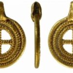Anglo-Saxon gold pendant found in Norfolk, England. declared to be treasure
